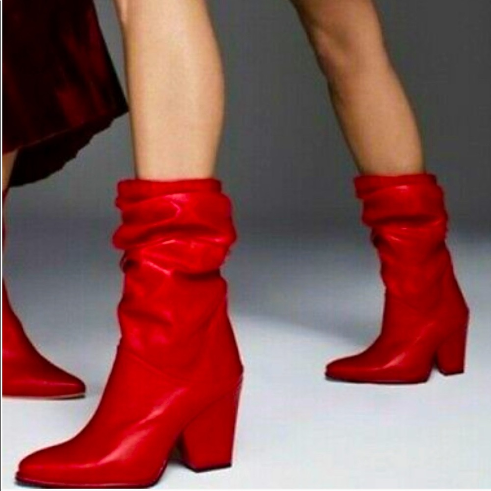 Stuart Weitzman Crush Boot